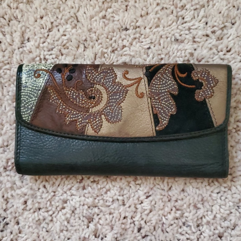 Fossil Wallet